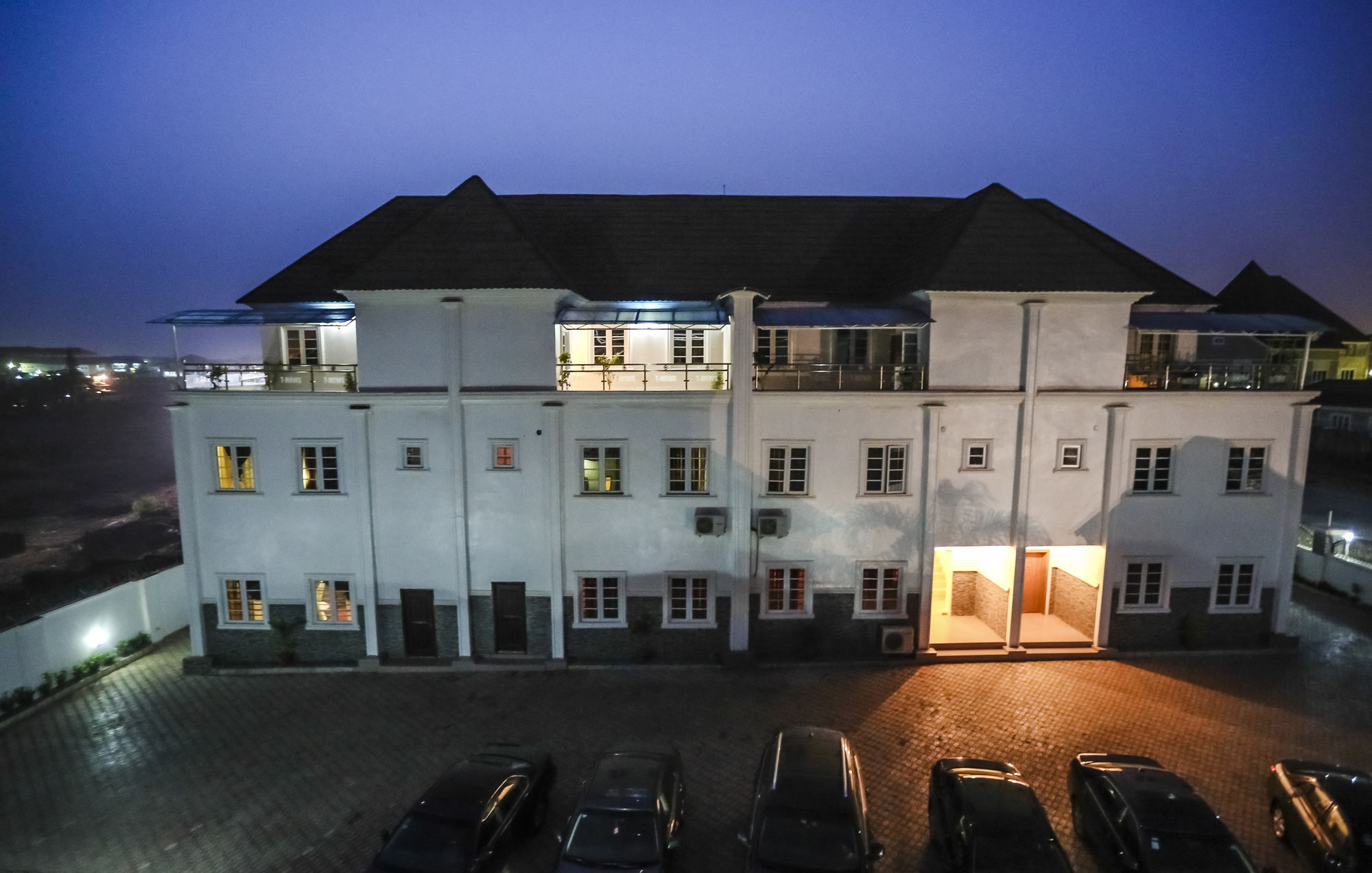 Tranquil Mews Hotel Jabi Eksteriør bilde